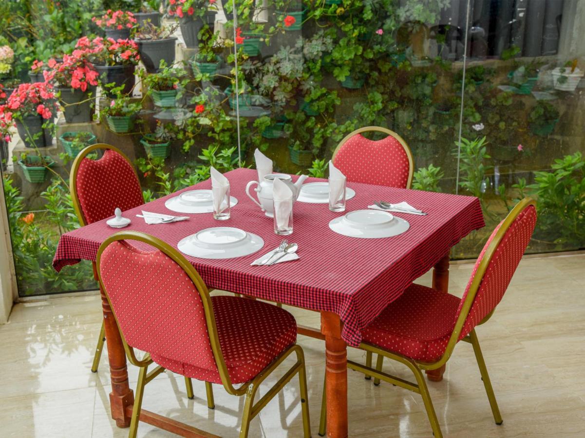 Grand View Hotel Nuwara Eliya Bagian luar foto